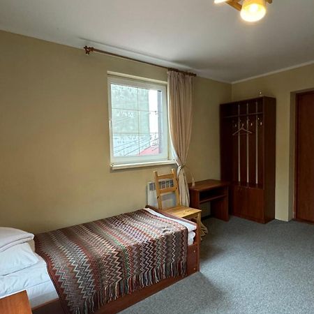 Crocus Hotel Dragobrat Buitenkant foto
